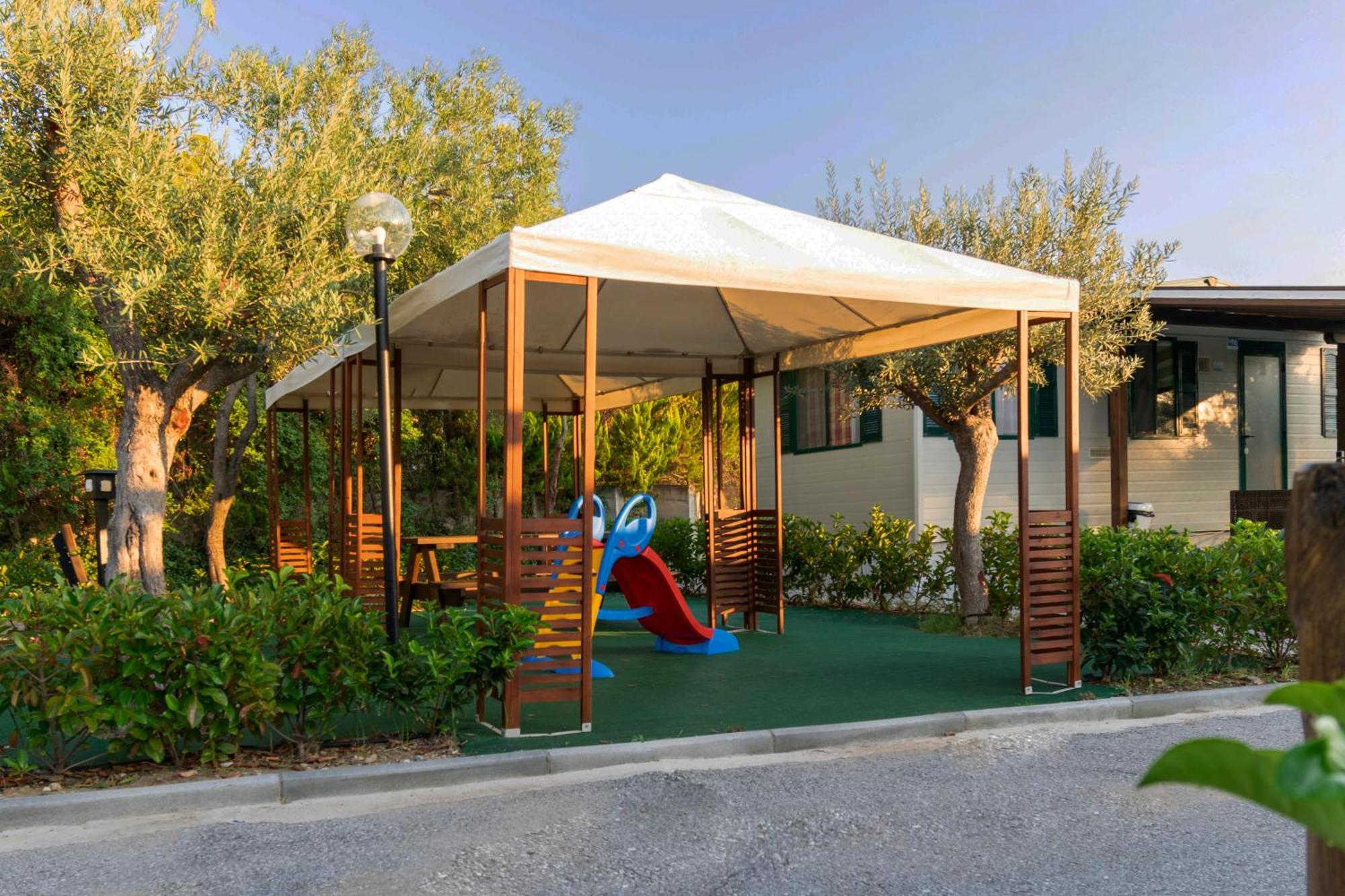 Camping Castello Néosz Marmarász Kültér fotó