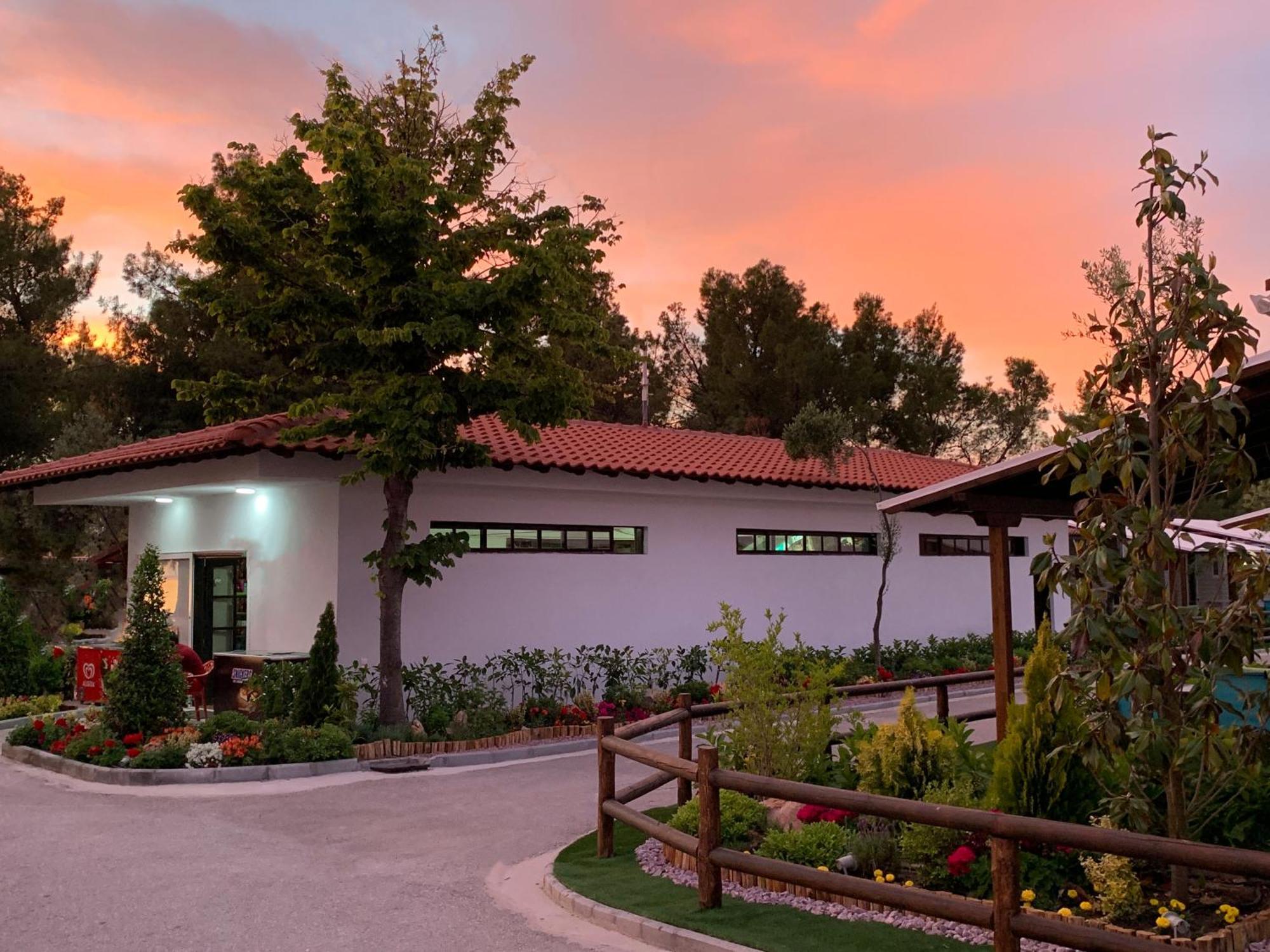 Camping Castello Néosz Marmarász Kültér fotó